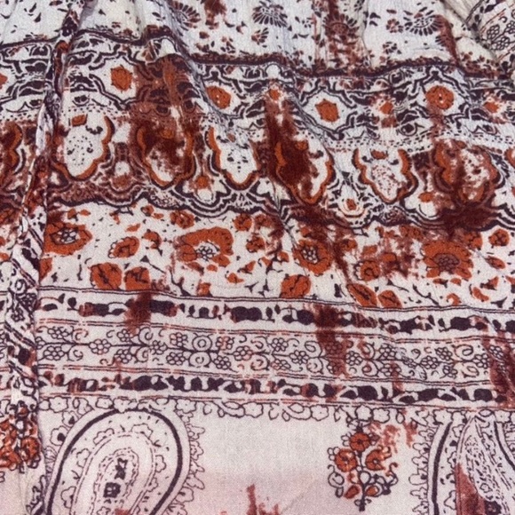 Detailed soft pink Blouse - Picture 4 of 4